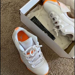 Jordan 11 bright citrus